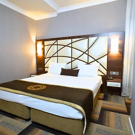Hotel The Grand Mira Business 4*