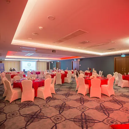 The Grand Mira Business Hotel Hotell 4*